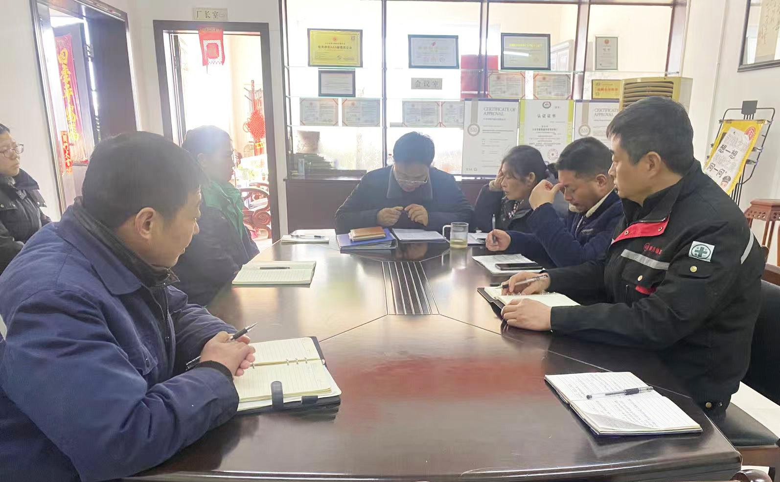 DAFONG Mingyue Bearing Bush Co. , Ltd. ໄດ້ຈັດກອງປະຊຸມປະຈໍາເດືອນທໍາອິດສໍາລັບປີ 2025